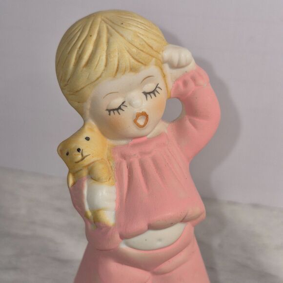 2 Vintage Porcelain Angel Bell's 4.5in's Tall 1 in Yellow Dress & 1 in Pink. - Picture 9 of 10